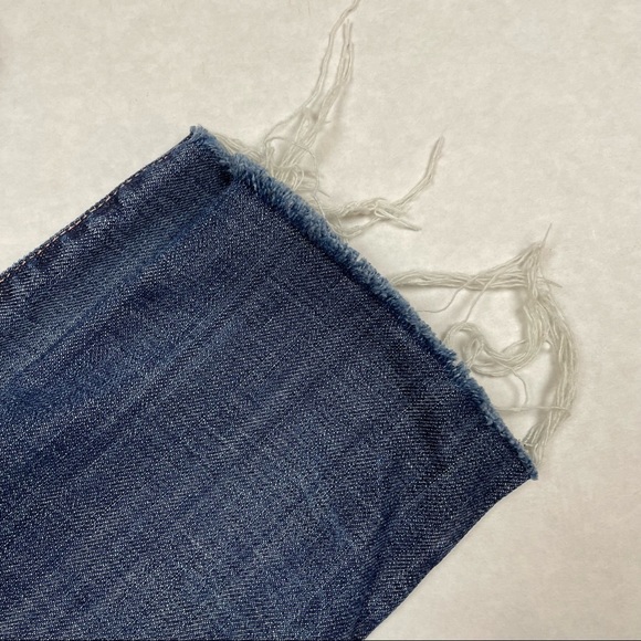 7 for all Mankind Slim Fit Jeans‎ Women's Size 26 Raw Hem Dark Wash Mid Rise - Picture 5 of 7